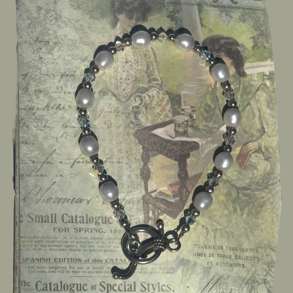 Elegant 925 Silver Bracelet With Freshwater Pearls & Crystal Accents - Picture 3 of 8